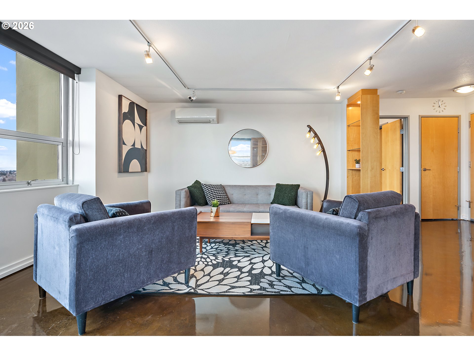 1220 NE 17TH AVE 16F