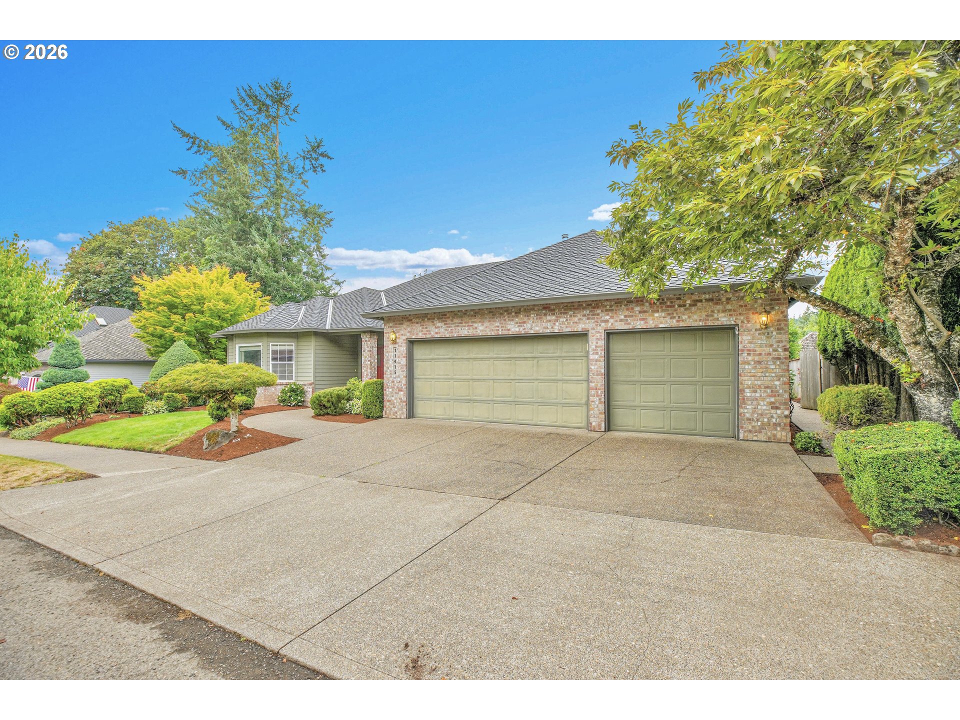 11415 SE HIGHLAND LOOP