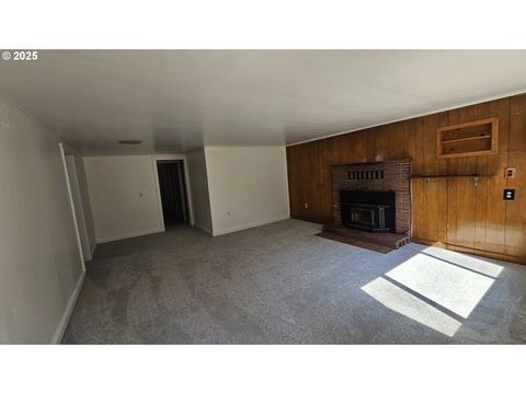 Tiny photo for 47861 Commercial St, Oakridge, OR 97463 (MLS # 649006952)