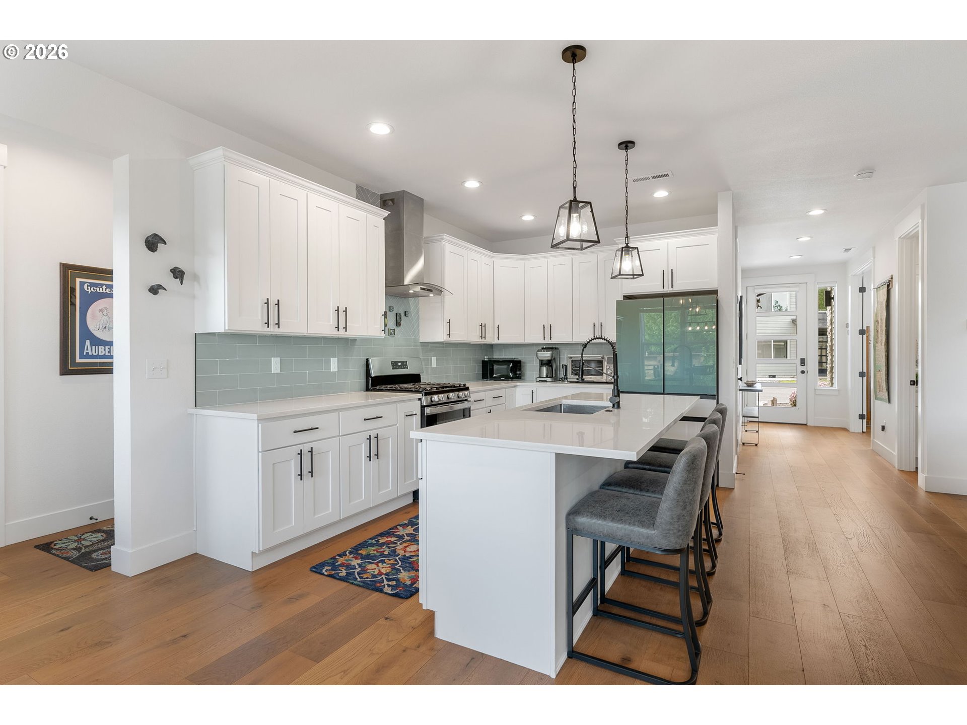 157 SOUTHSHORE AVE