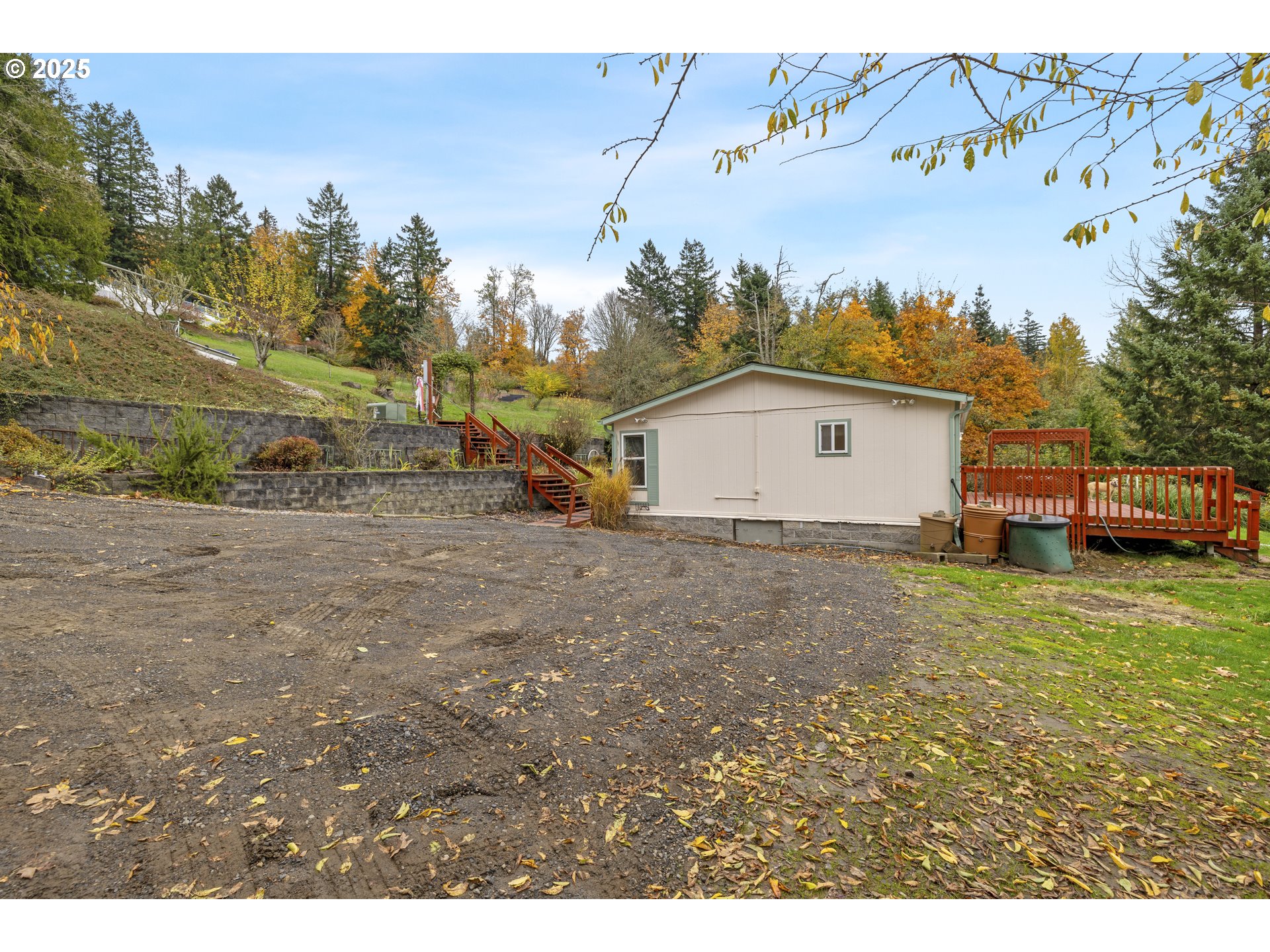 1115 CHINA GARDEN RD