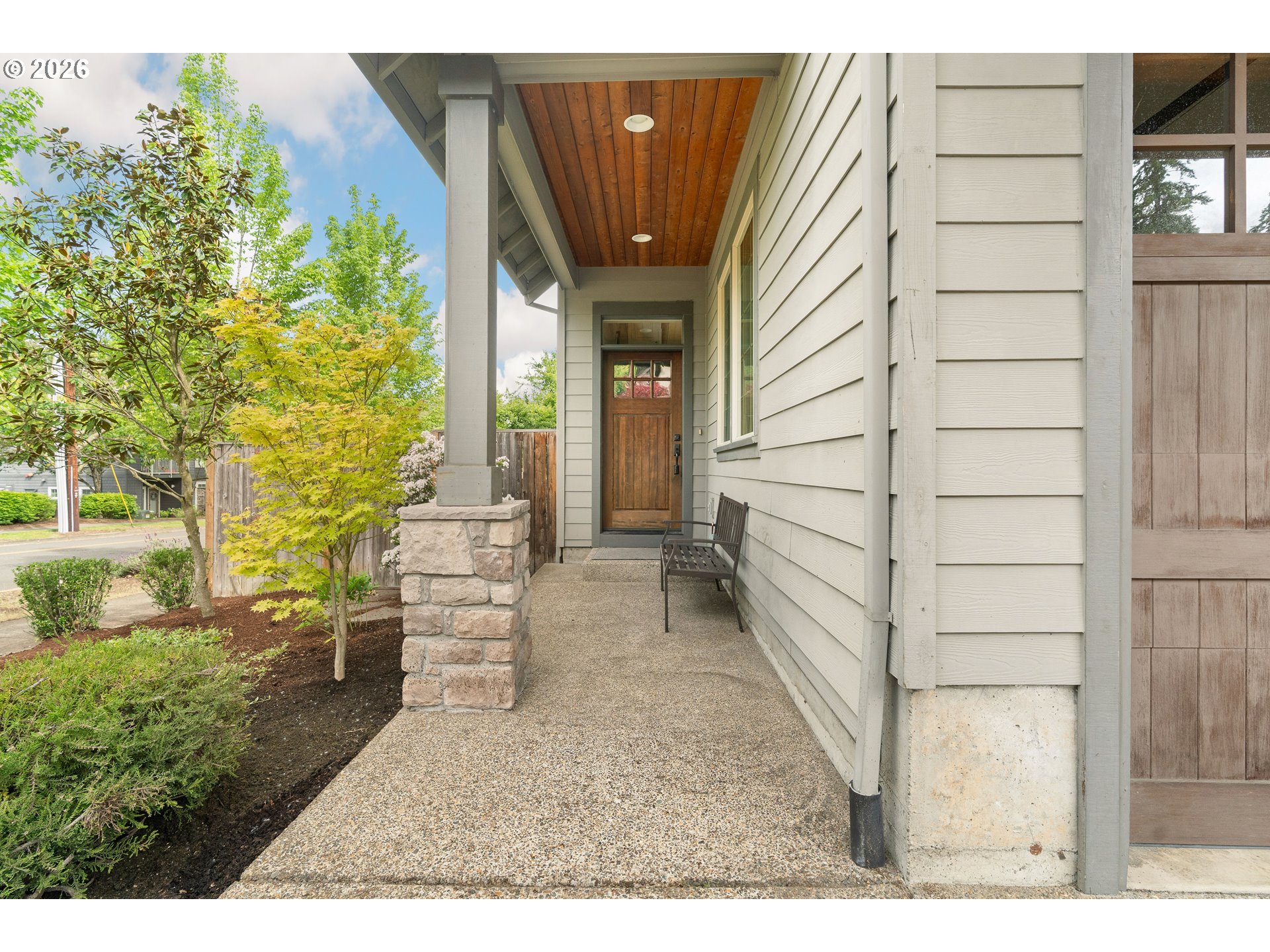 8175 SW LAURELWOOD CT