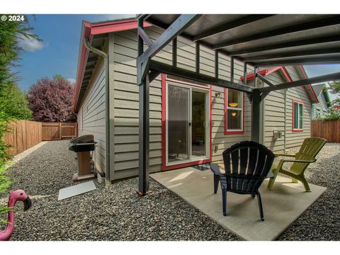 A home in Hood River