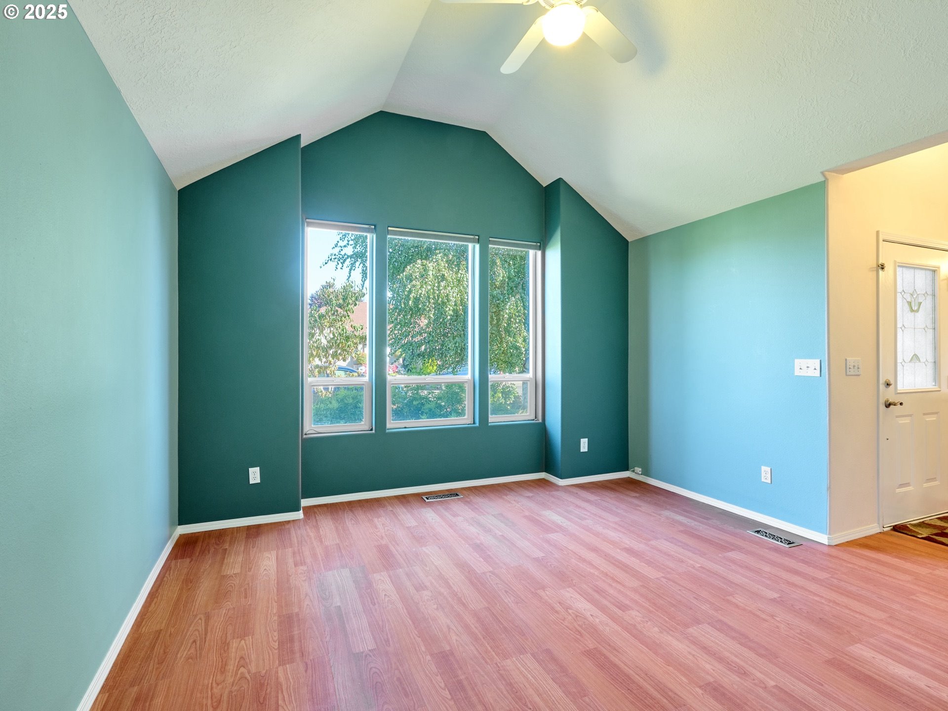 331 SE 9TH AVE