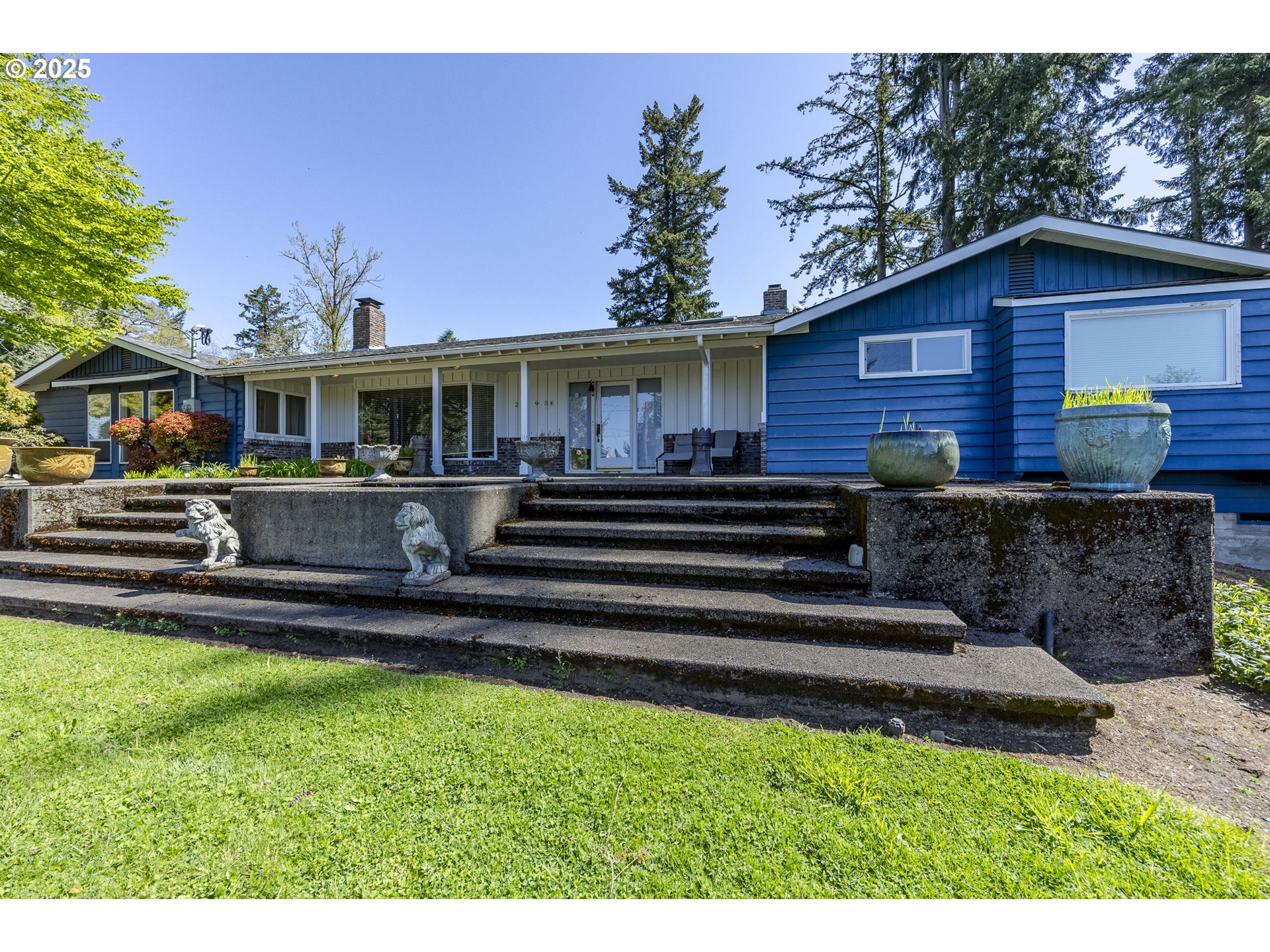2693 CUPOLA DR