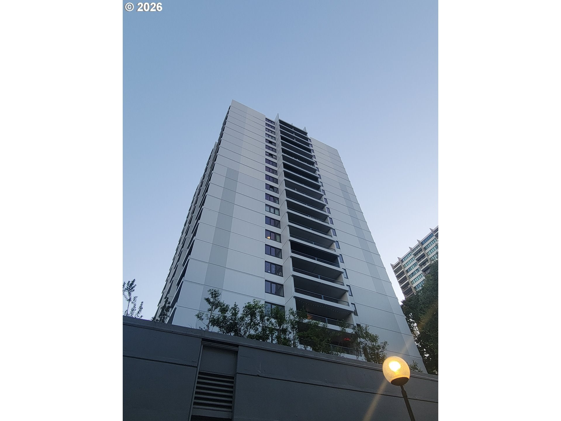 111 SW HARRISON ST