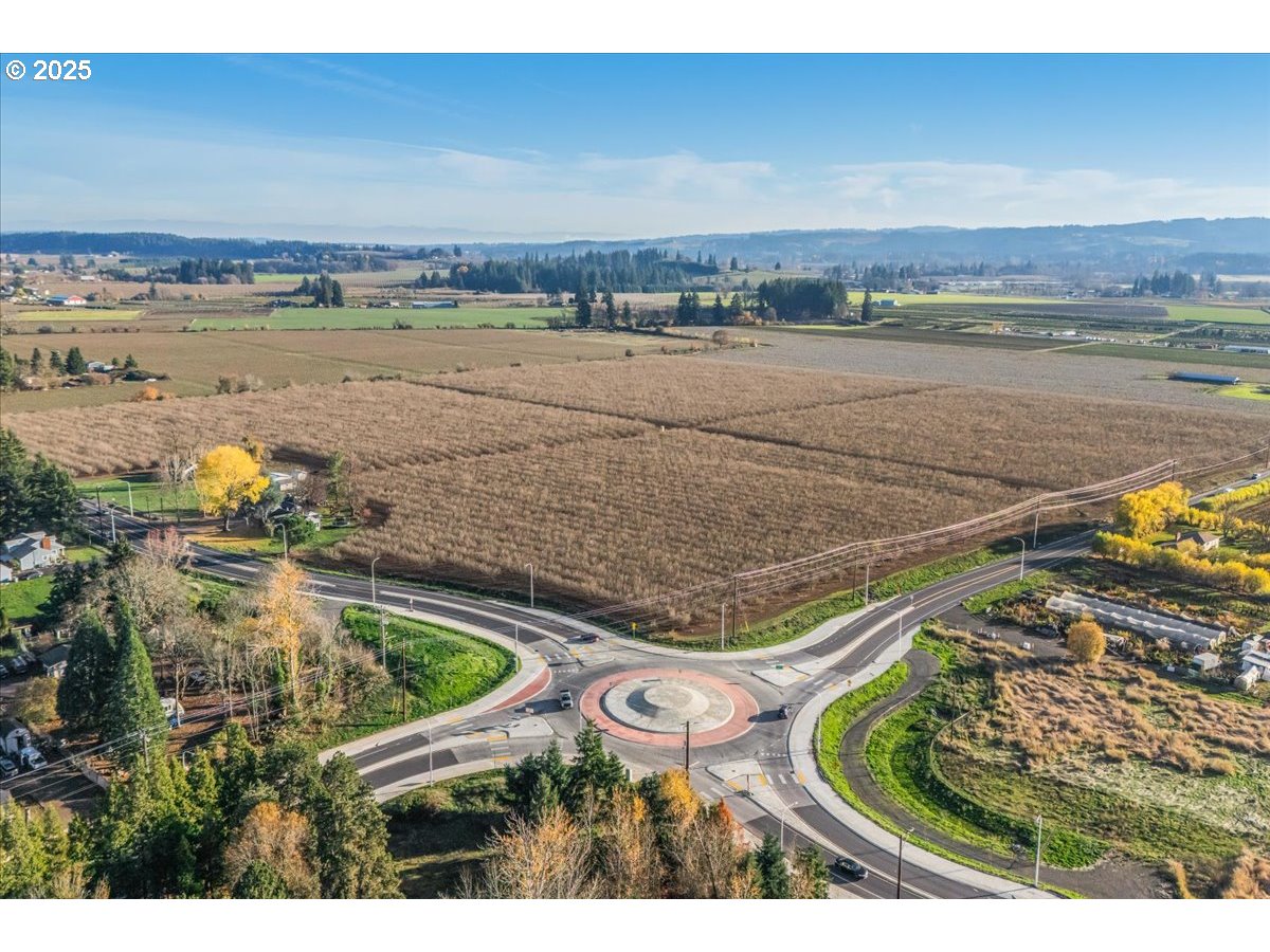 26050 SW FARMINGTON RD