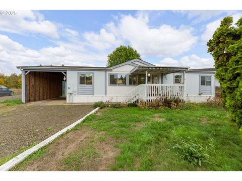 115 LONE OAK CT Roseburg OR 97471