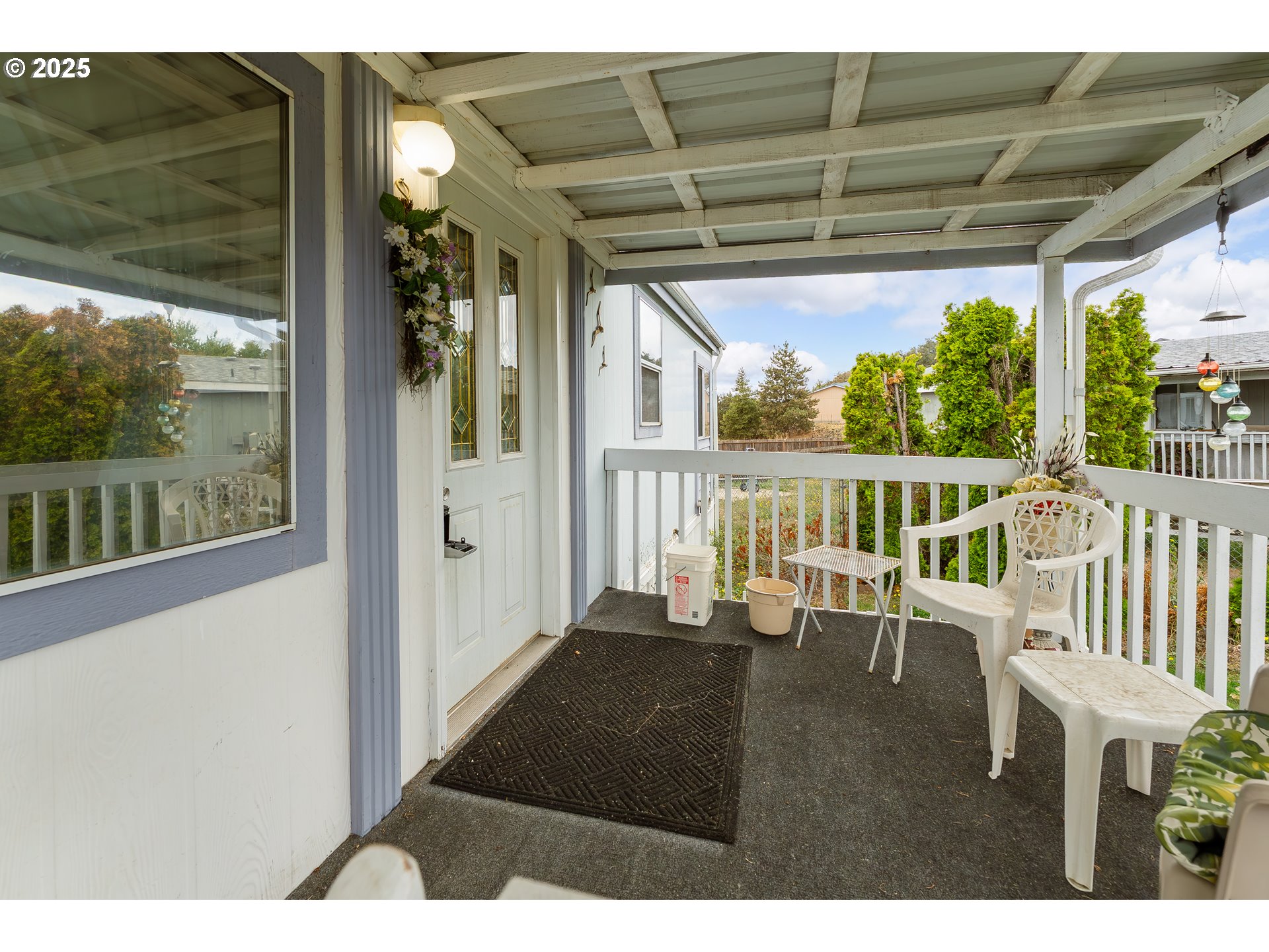 115 LONE OAK CT