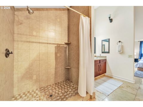 Tiny photo for 82537 Greenwood St, Creswell, OR 97426 (MLS # 654293115)