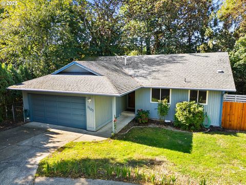 1107 MEADOWVIEW CT West Linn OR 97068