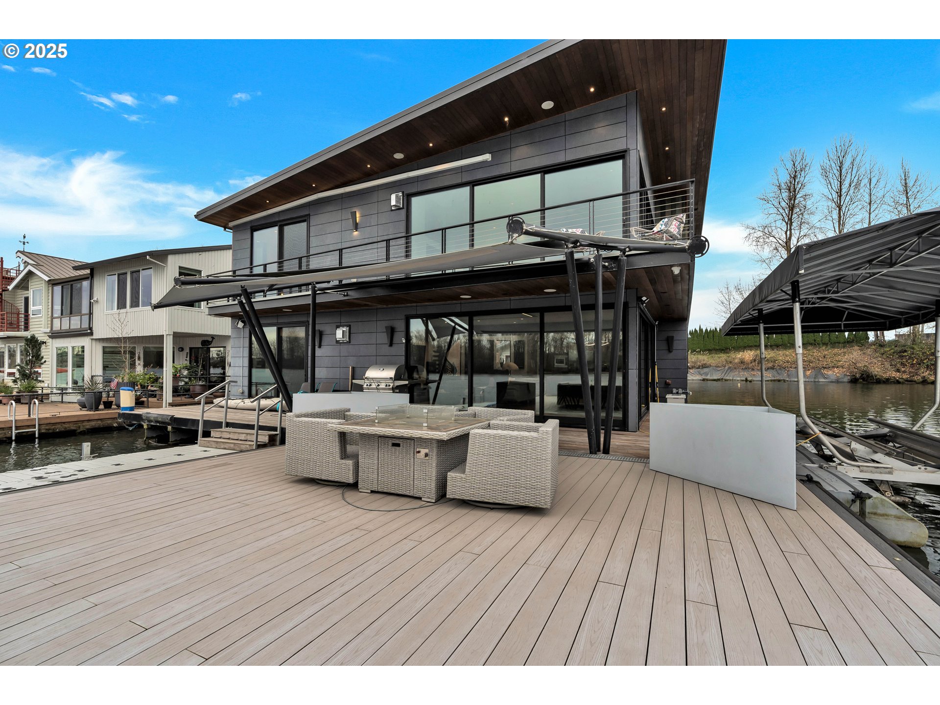 3939 N Marine DR 12