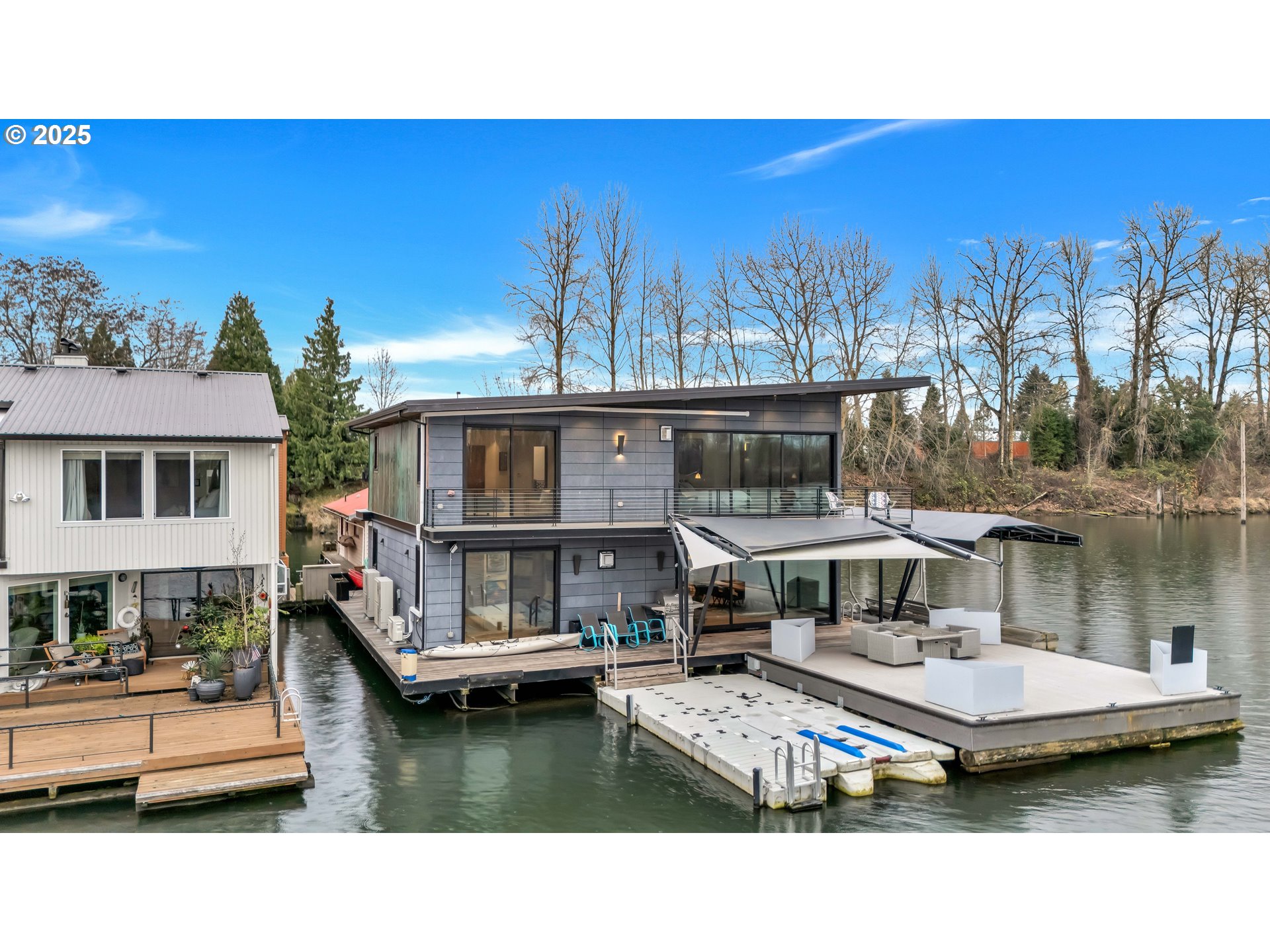 3939 N Marine DR 12