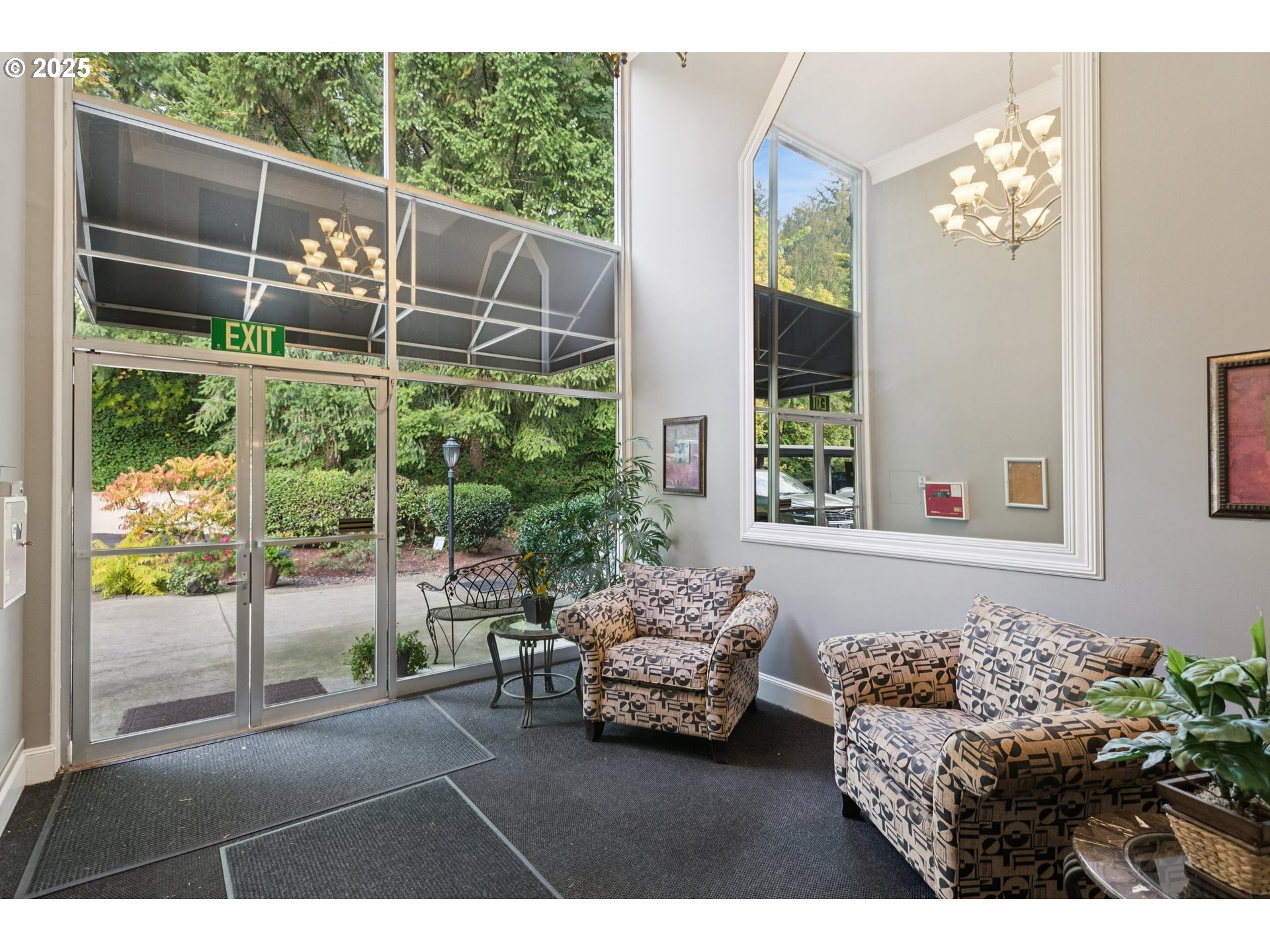 1500 SW SKYLINE BLVD 17
