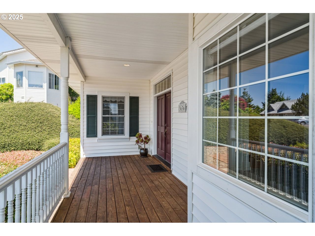 3636 OCEAN VIEW DR