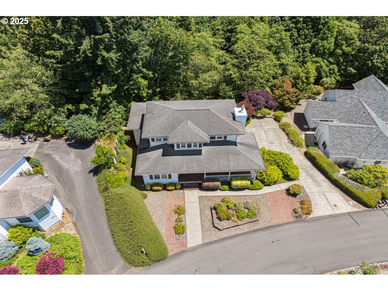 3636 OCEAN VIEW DR