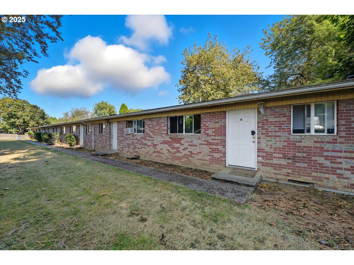54 NW 13TH ST