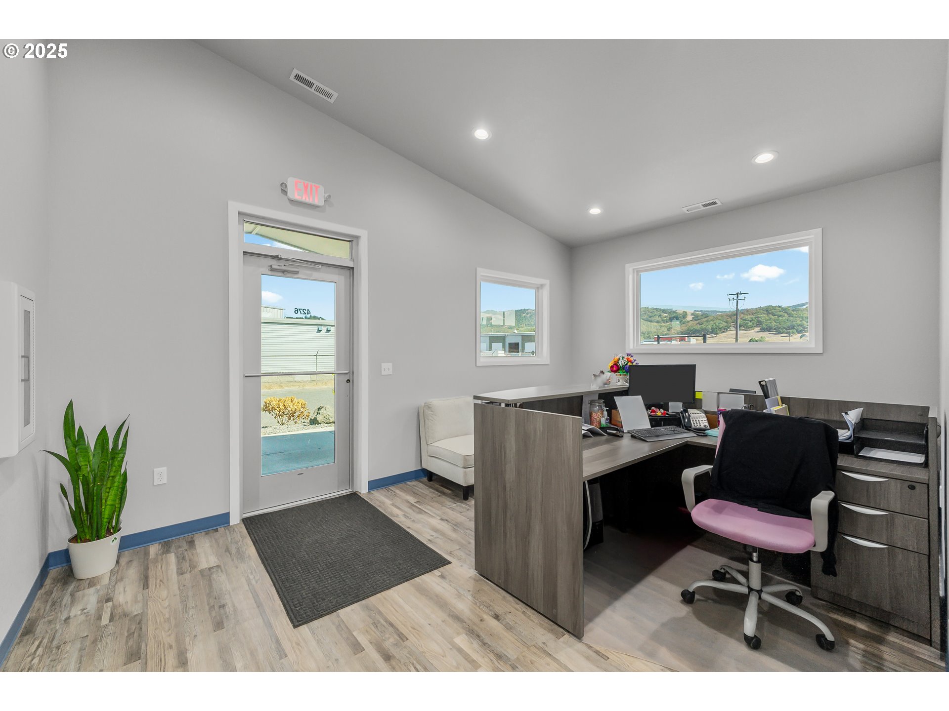 4276 OLD HIGHWAY 99