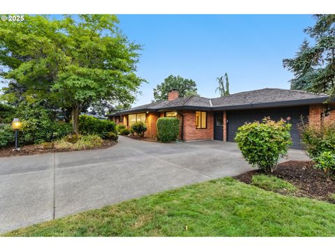 Photo of 6910 NW Anderson Ave, Vancouver, WA 98665 (MLS # 478336372)