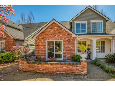 1620 NE GLISAN ST Portland OR 97232