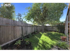 157 N 12TH ST 3