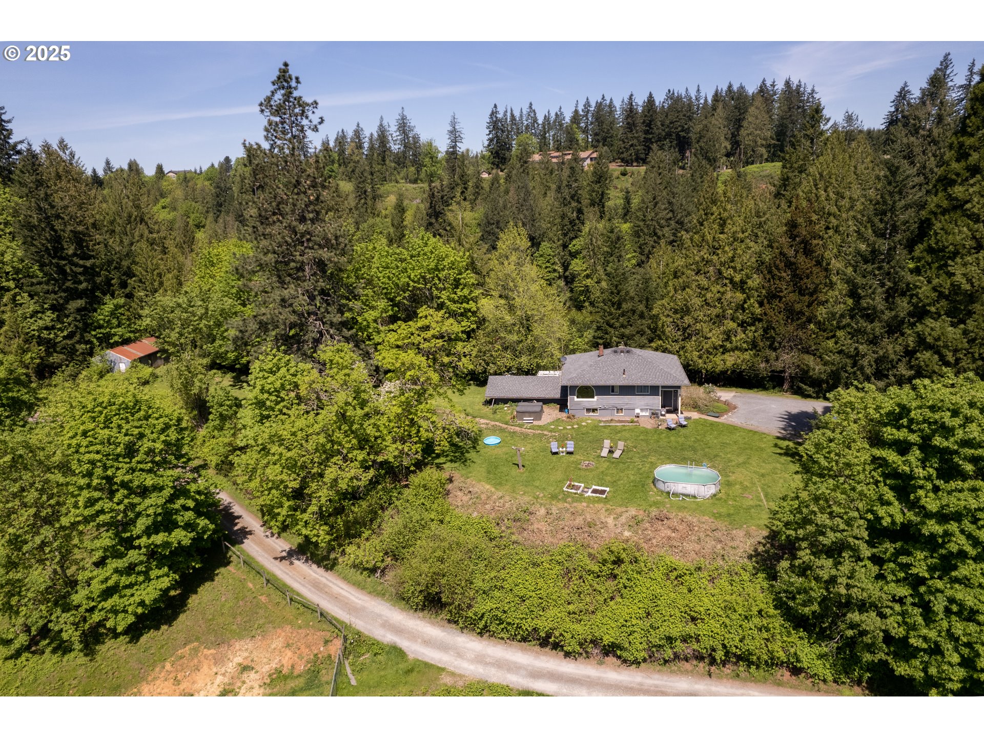 Mulino, Oregon 97042, United States, 4 Bedrooms Bedrooms, ,2 BathroomsBathrooms,Residential,Active,108402