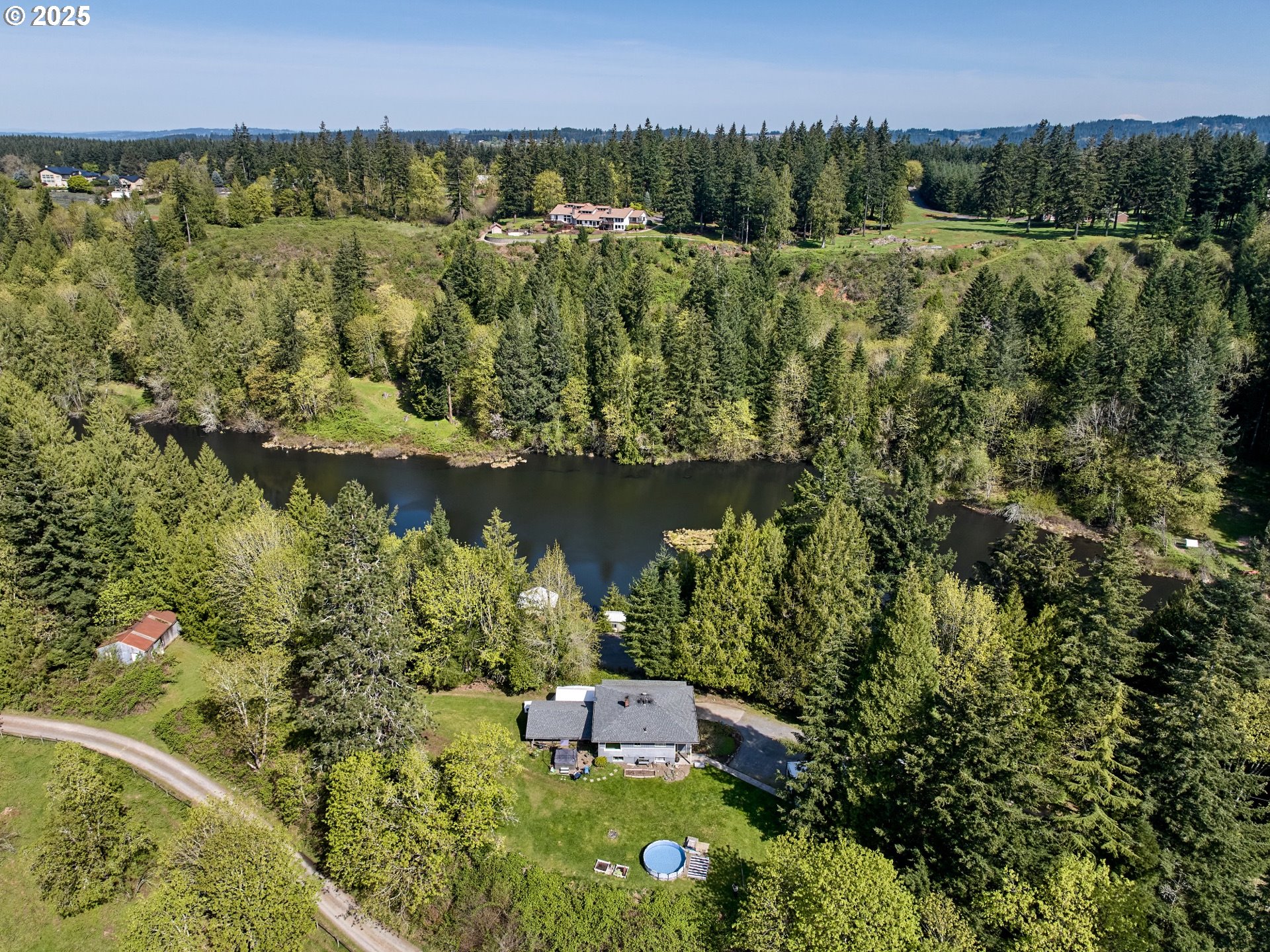 Mulino, Oregon 97042, United States, 4 Bedrooms Bedrooms, ,2 BathroomsBathrooms,Residential,Active,108402