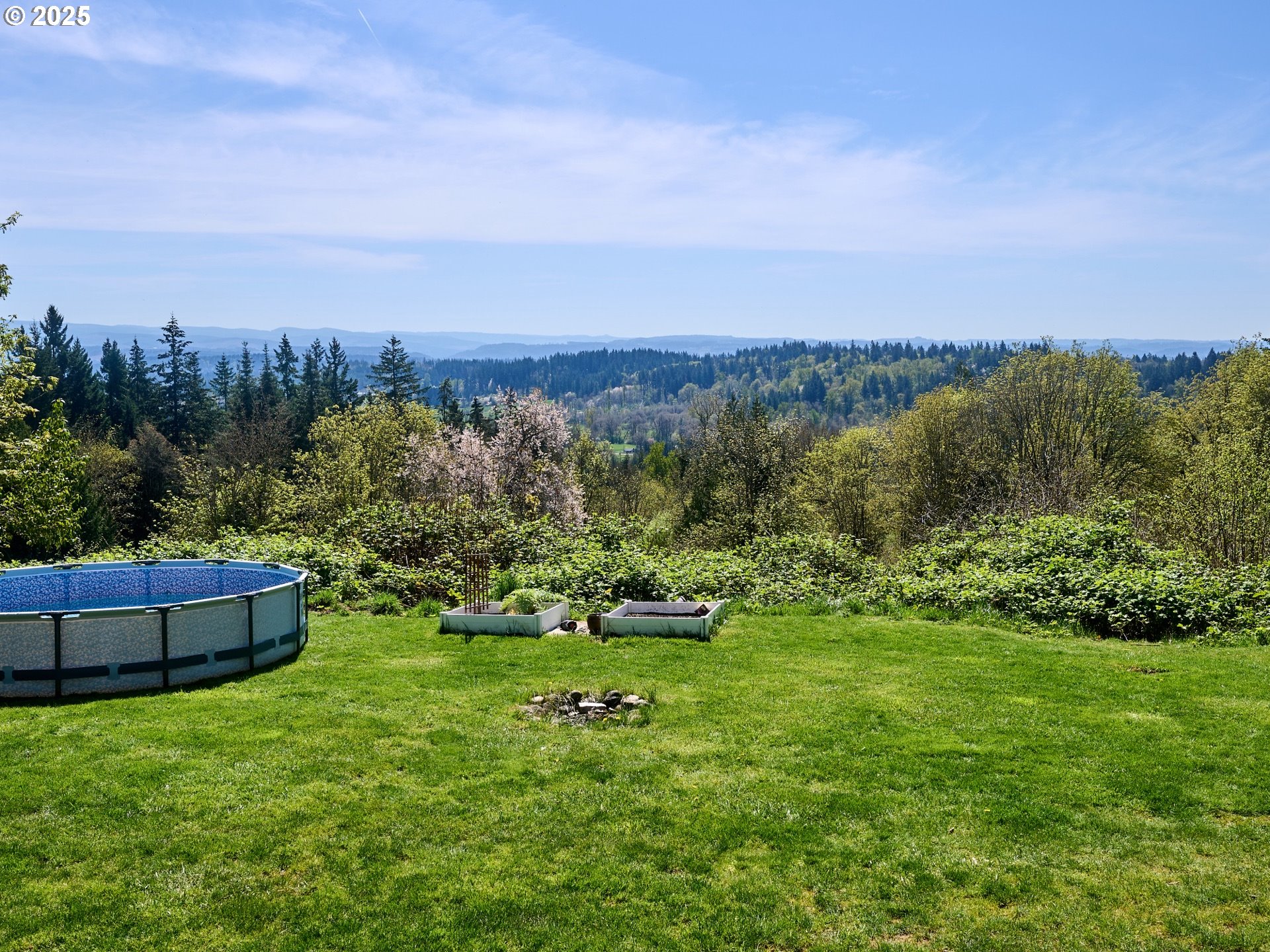 Mulino, Oregon 97042, United States, 4 Bedrooms Bedrooms, ,2 BathroomsBathrooms,Residential,Active,108402