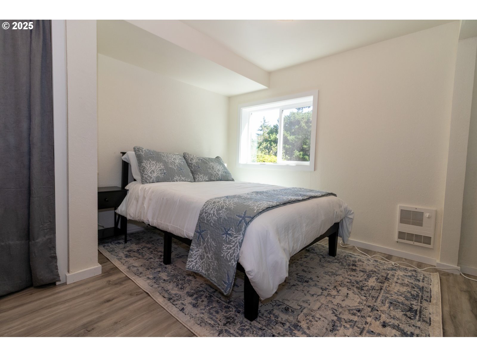 Florence, Oregon 97439, United States, 5 Bedrooms Bedrooms, ,3 BathroomsBathrooms,Residential,Active,40164