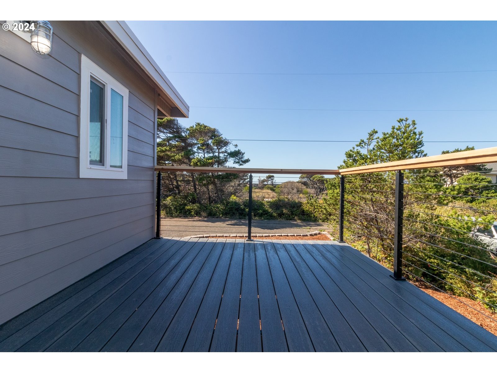 Florence, Oregon 97439, United States, 5 Bedrooms Bedrooms, ,3 BathroomsBathrooms,Residential,Active,40164