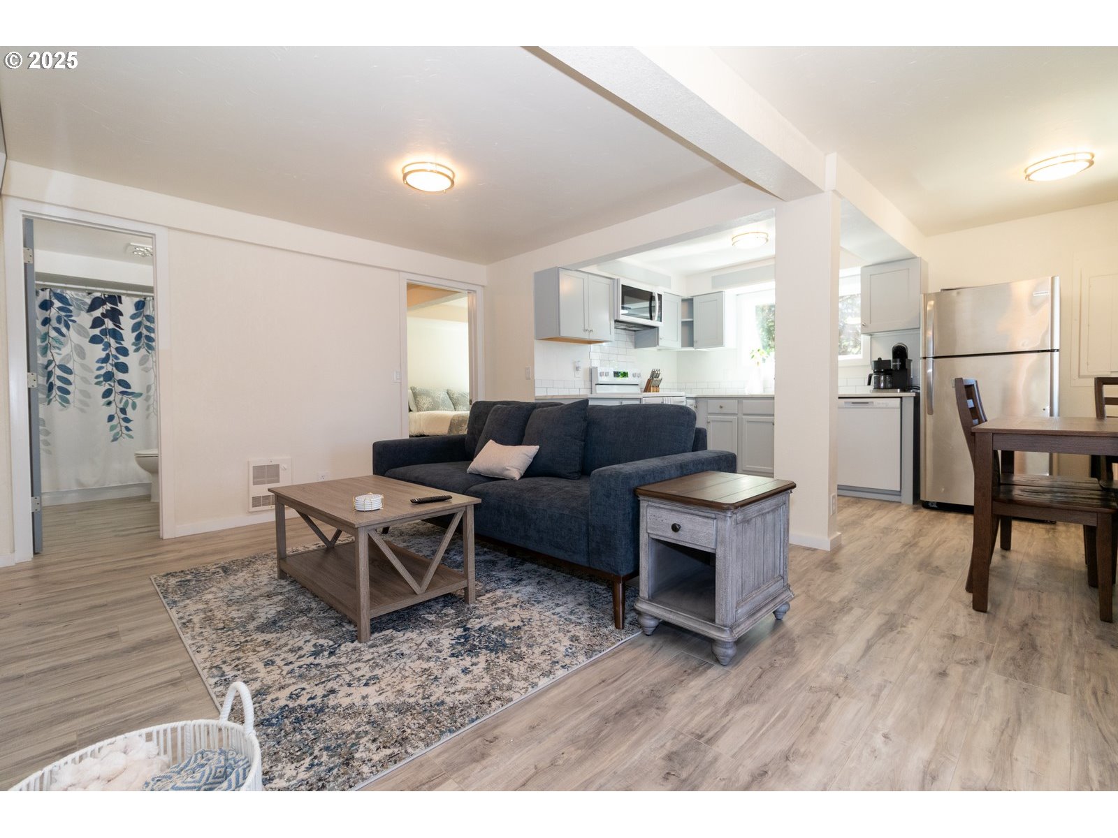 Florence, Oregon 97439, United States, 5 Bedrooms Bedrooms, ,3 BathroomsBathrooms,Residential,Active,40164