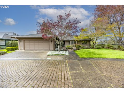 982 SHAUGHNESSY LN Eugene OR 97401