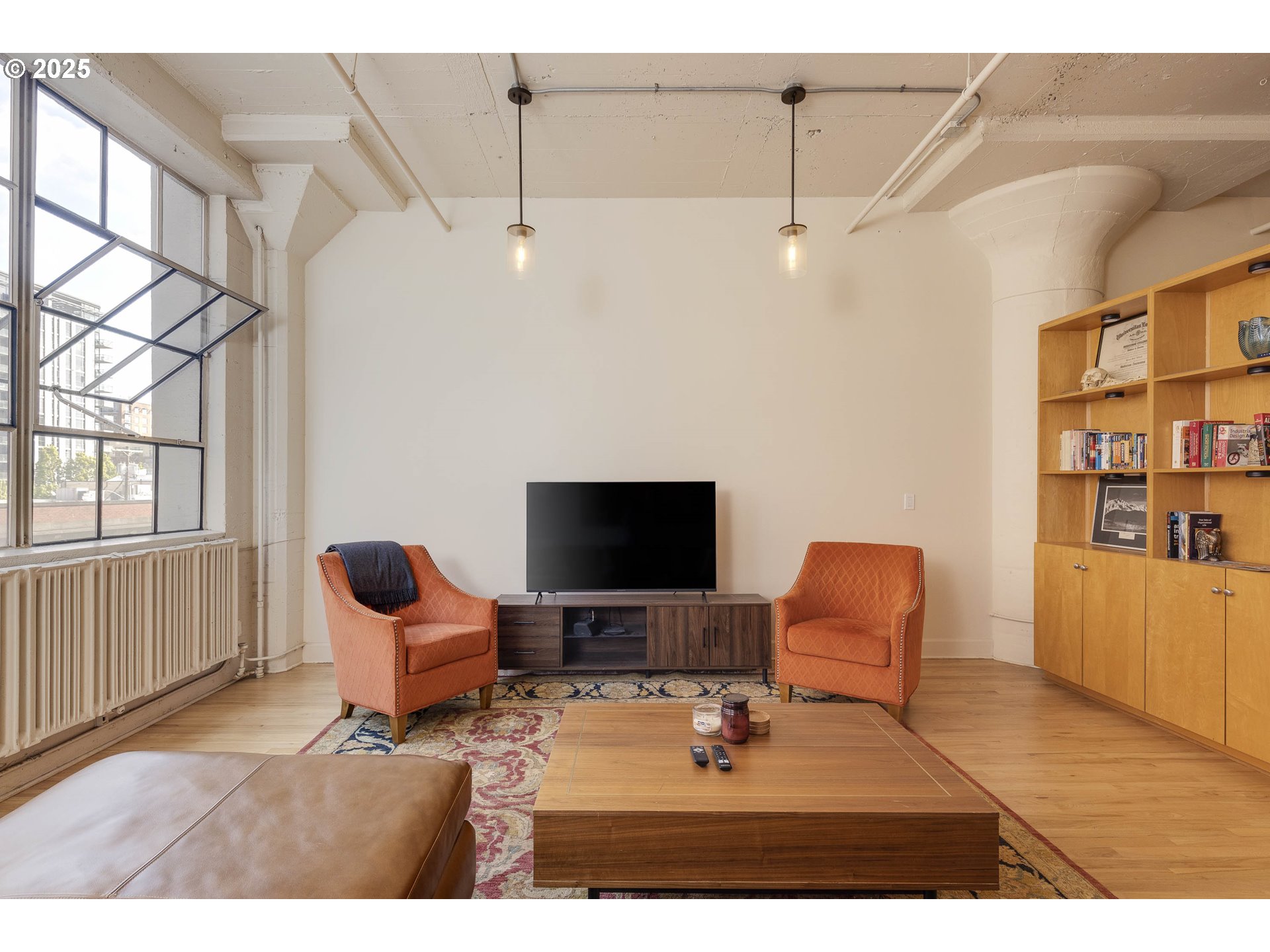 1314 NW IRVING ST 212