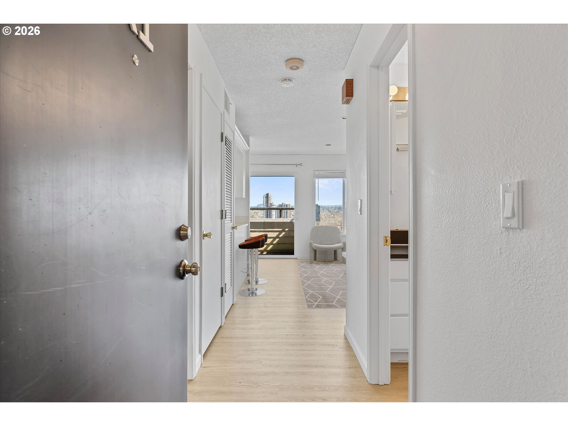 3515 SW BARBUR BLVD R-1