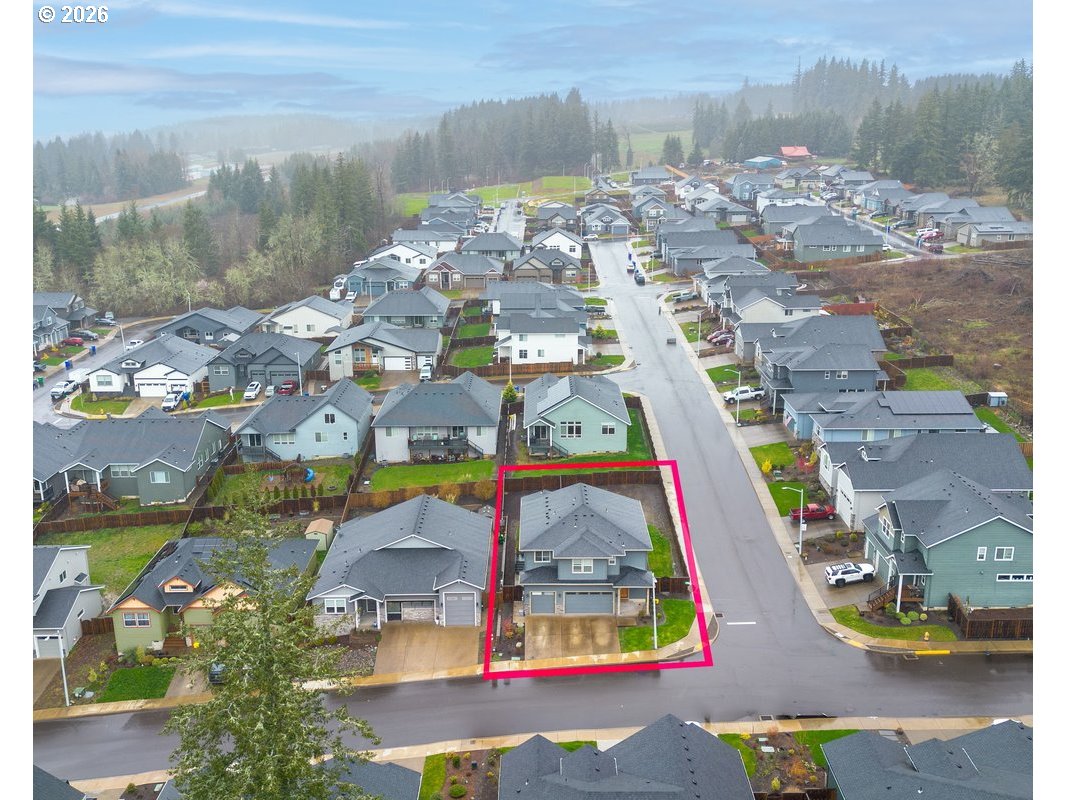 1729 NE CASCADIA RIDGE DR