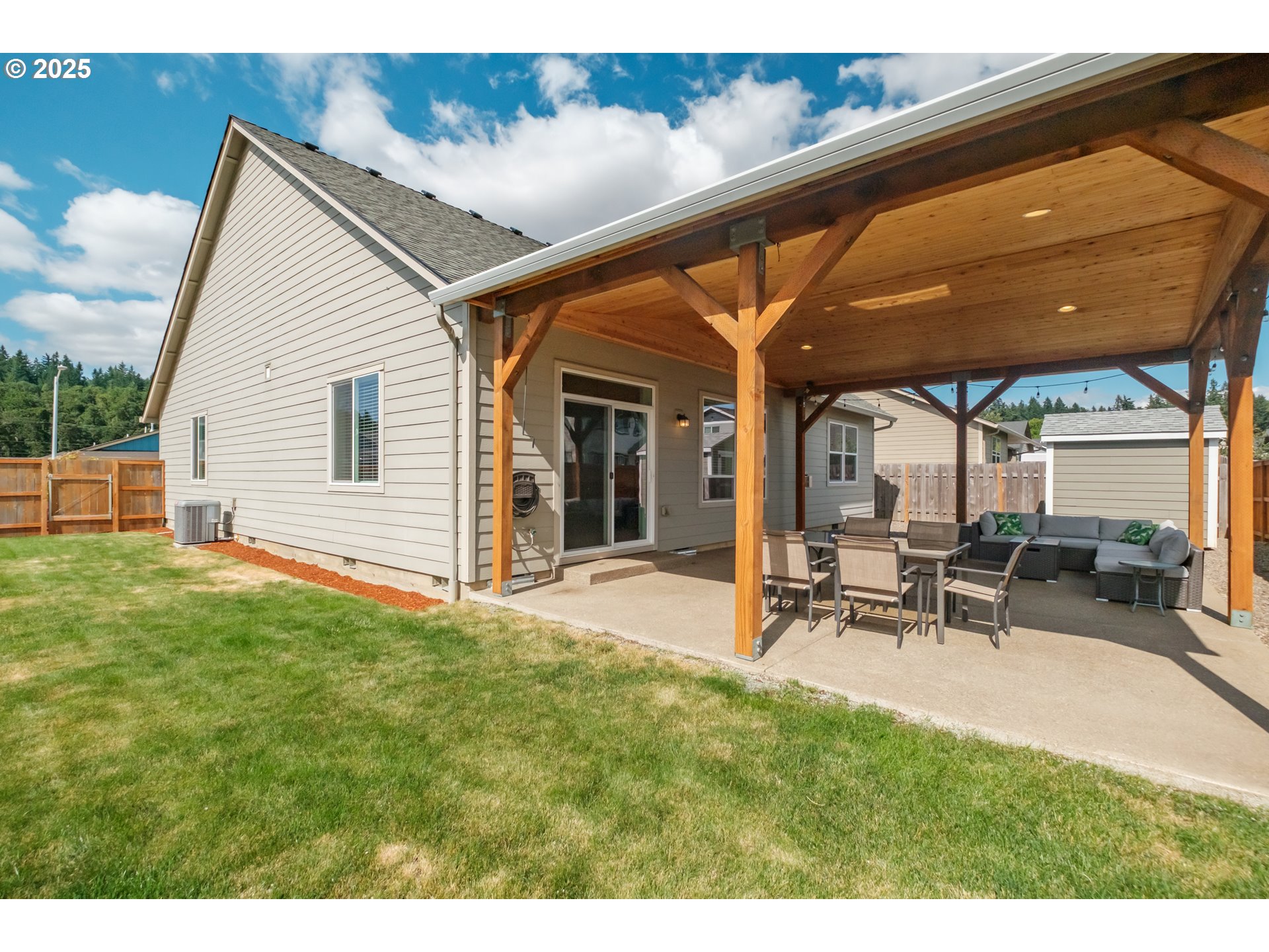 Turner, Oregon 97392, United States, 4 Bedrooms Bedrooms, ,2 BathroomsBathrooms,Residential,Pending,154465