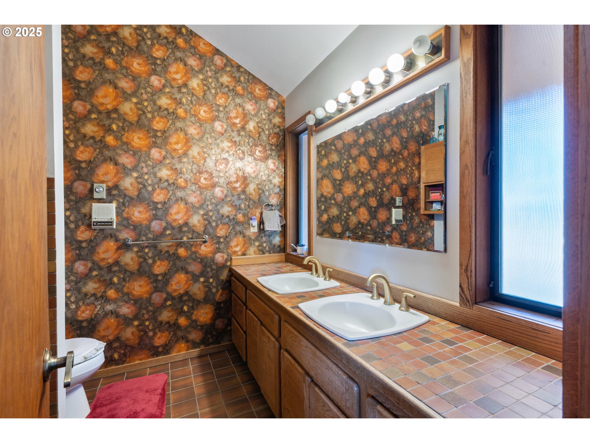 Oceanside, Oregon 97134, United States, 3 Bedrooms Bedrooms, ,3 BathroomsBathrooms,Residential,Active,165488