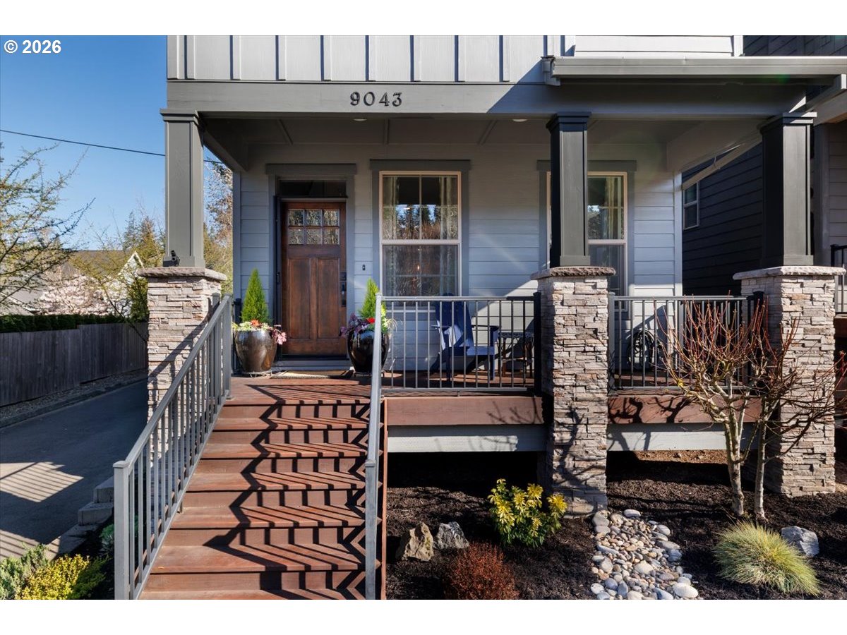 9043 SW WEST HAVEN DR