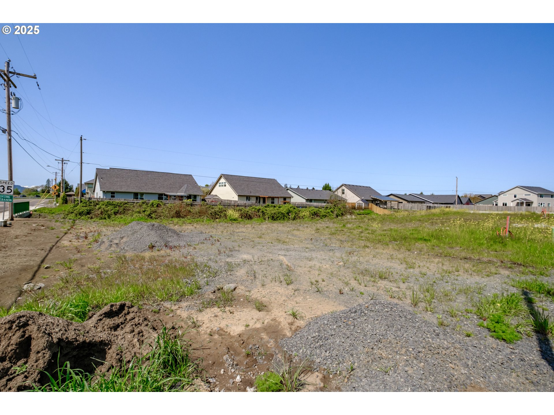 Lebanon, Oregon 97355, United States, 6 Bedrooms Bedrooms, ,6 BathroomsBathrooms,Residential,Active,68880