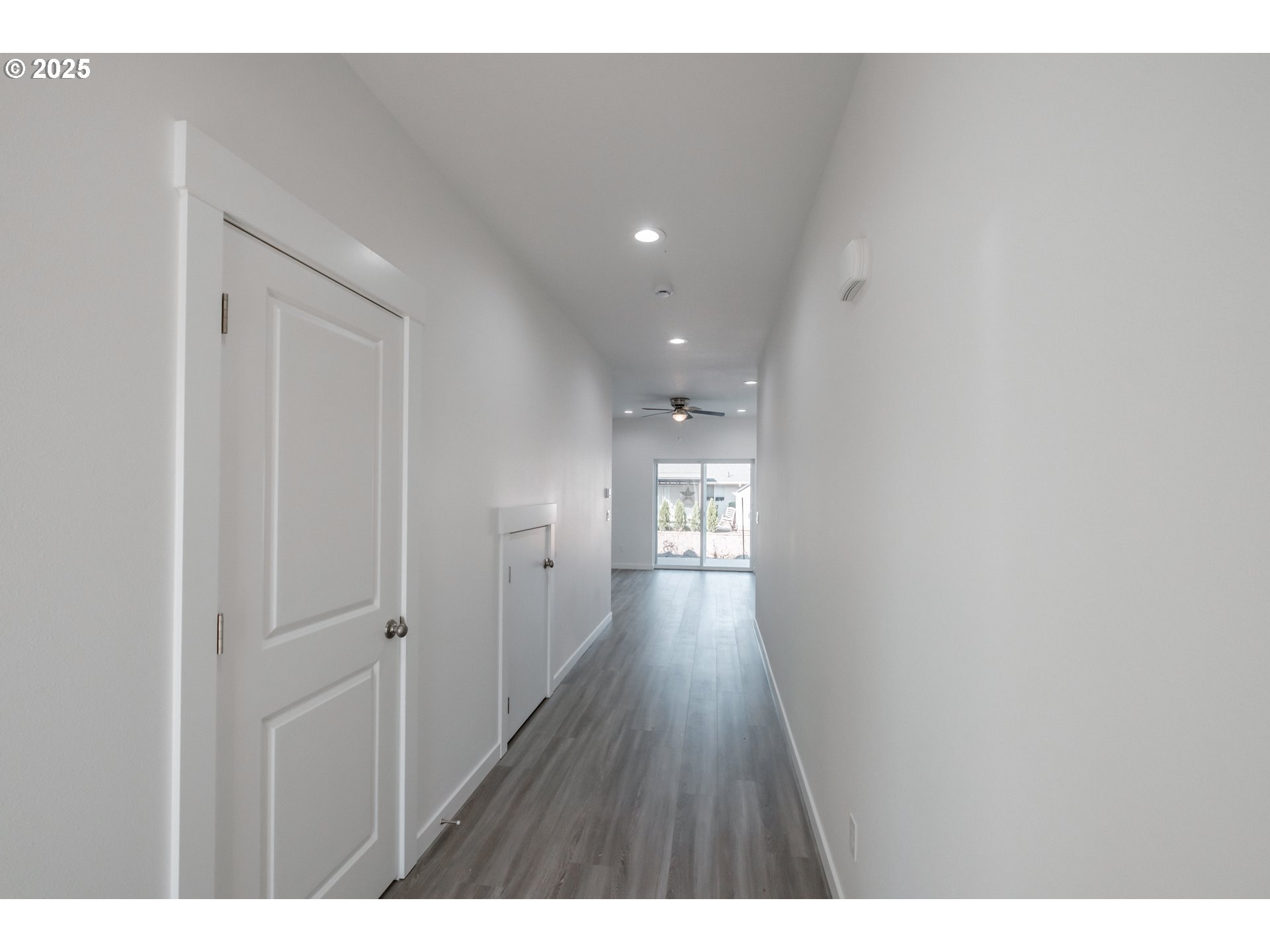 Lebanon, Oregon 97355, United States, 6 Bedrooms Bedrooms, ,6 BathroomsBathrooms,Residential,Active,68880