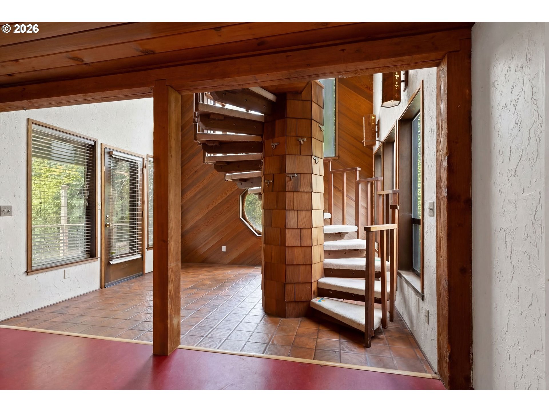 4620 SE ALDERCREST RD