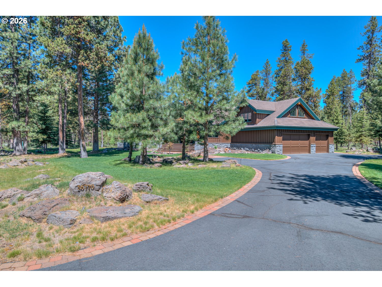 56770 NEST PINE DR
