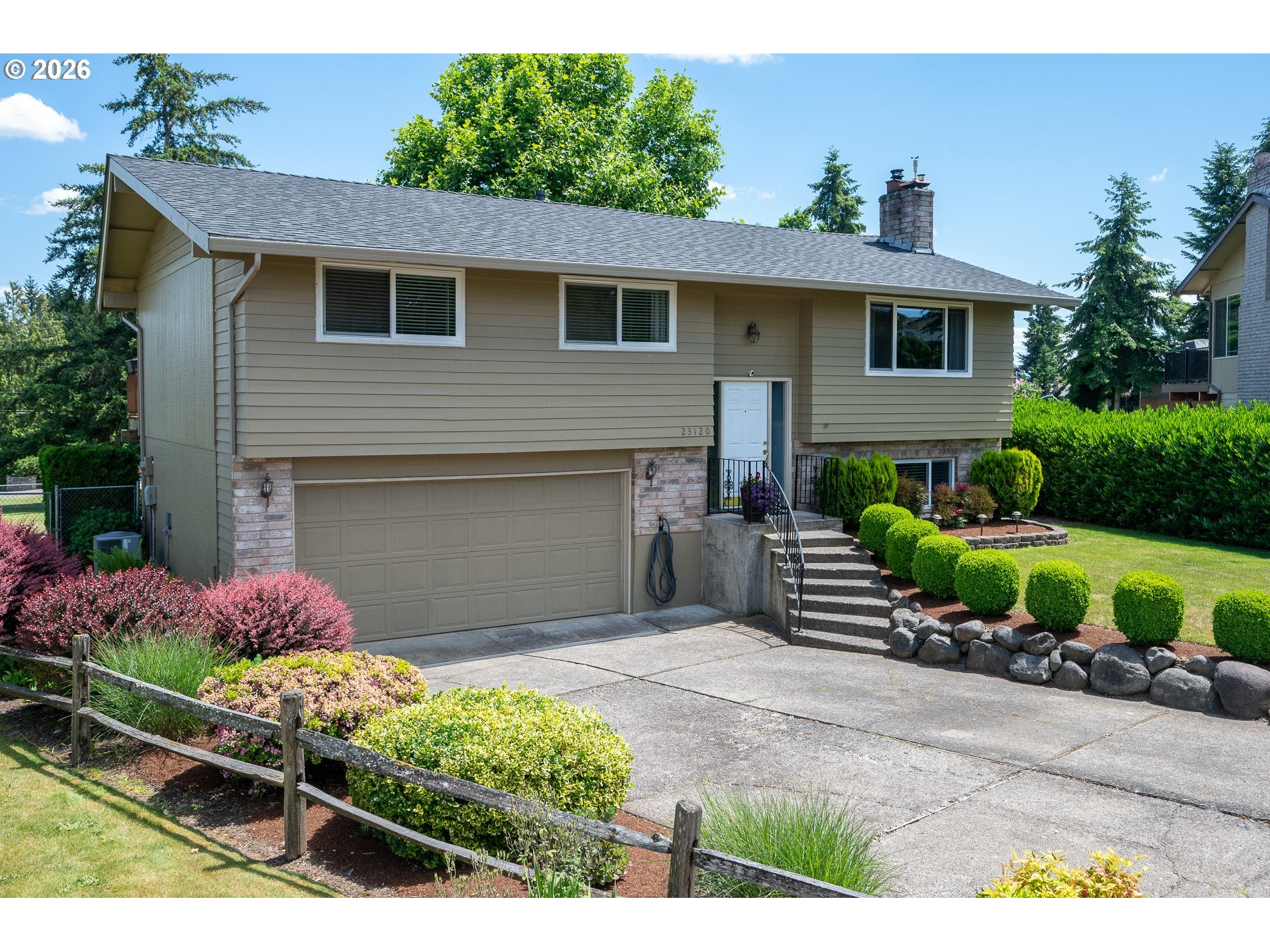 23120 SE NAOMI CT