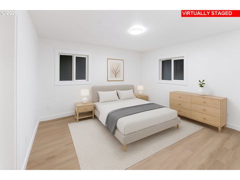 Tiny photo for 47875 Elgin Ave, Oakridge, OR 97463 (MLS # 490125326)