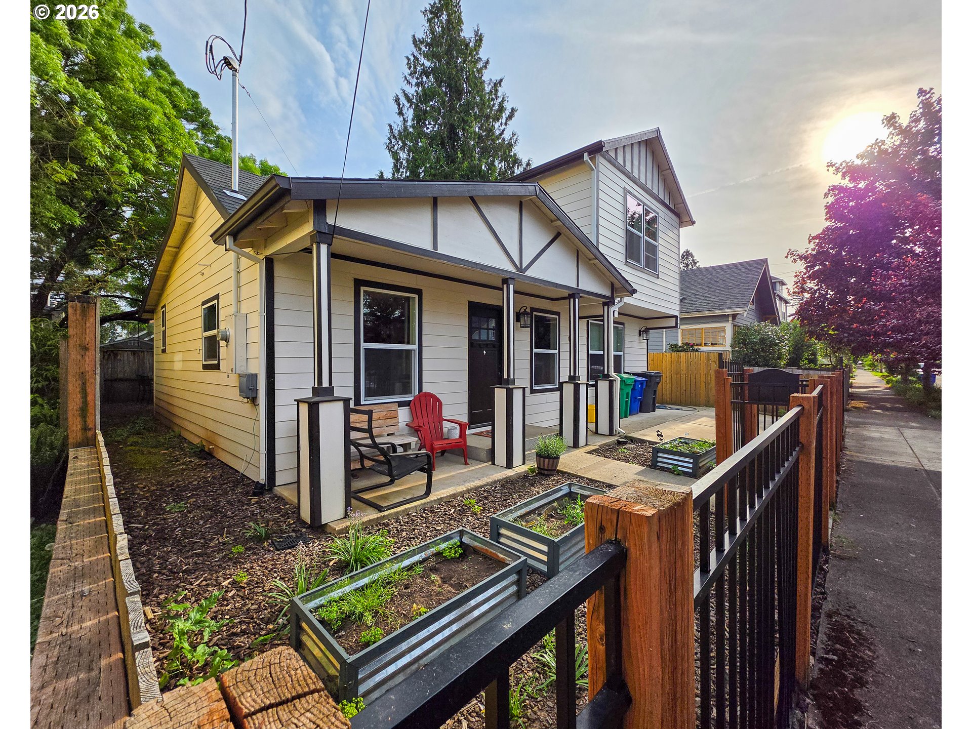 7118 SE MITCHELL CT