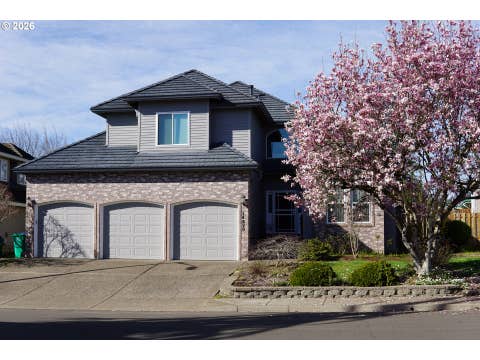 Photo of 14629 SE 130th Dr, Clackamas, OR 97015 (MLS # 474489742)