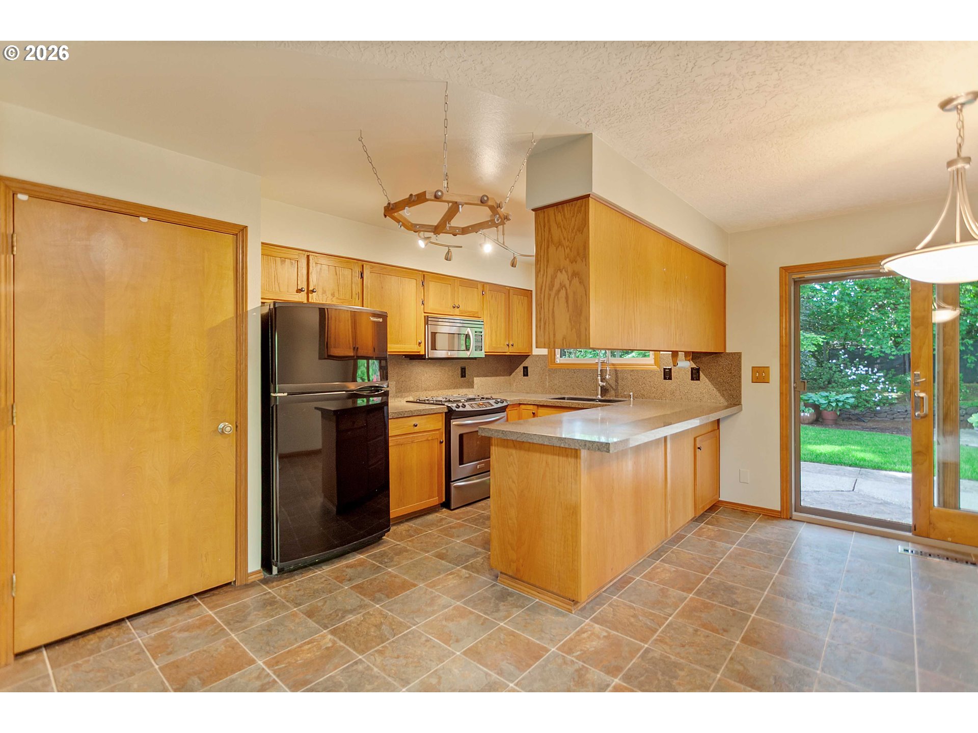 3047 SE 140TH AVE