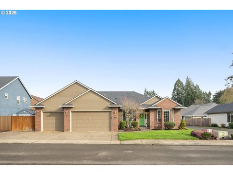 1390 NE 11TH AVE Canby OR 97013