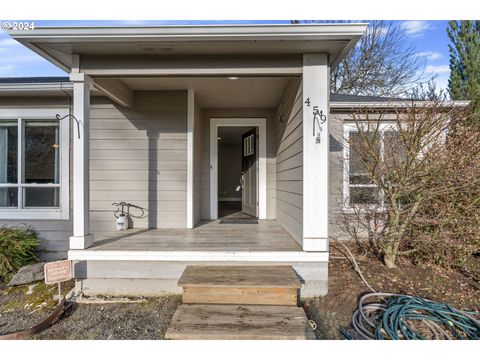 A home in Keizer