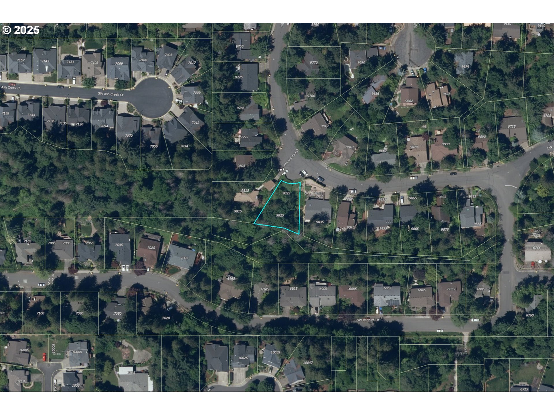 9825 SW VENTURA CT